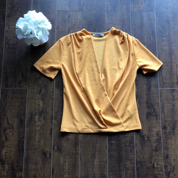 Zara Trafaluc blouse size S...Bundle 2/$38 - Picture 4 of 6